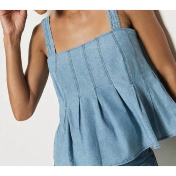 NEW NATION LTD dove pleated top in blue chambray